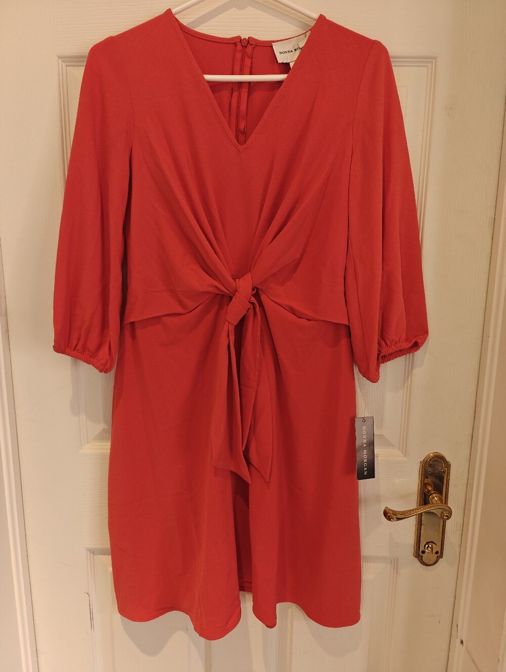DONNA MORGAN Tea Rose Tie-Front Puff Sleeve Dress